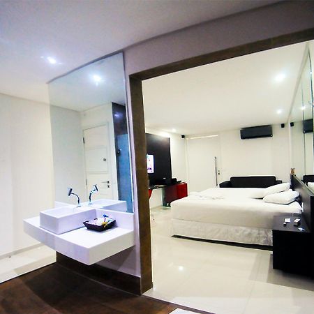 Tititi Motel (Adults Only) Олінда Екстер'єр фото