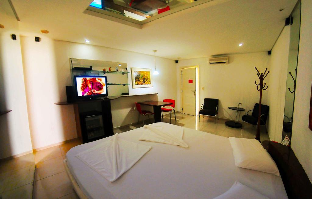 Tititi Motel (Adults Only) Олінда Екстер'єр фото