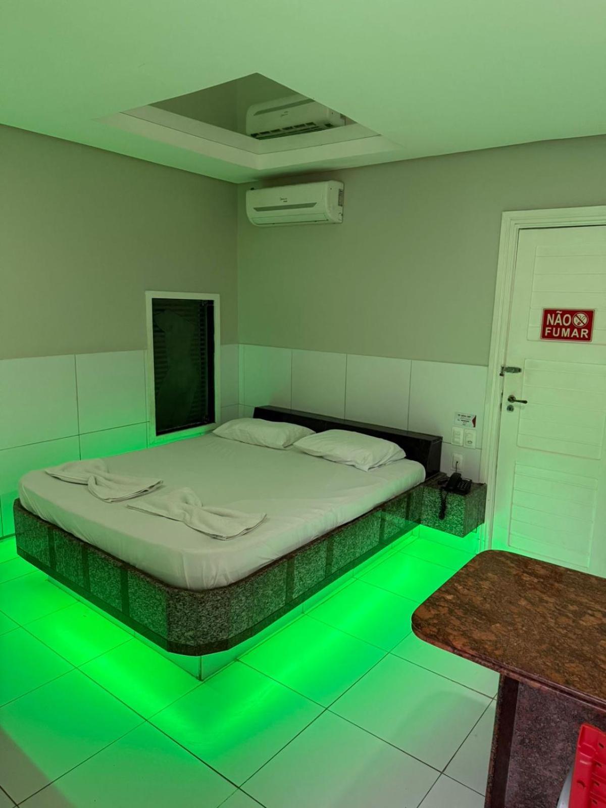 Tititi Motel (Adults Only) Олінда Екстер'єр фото