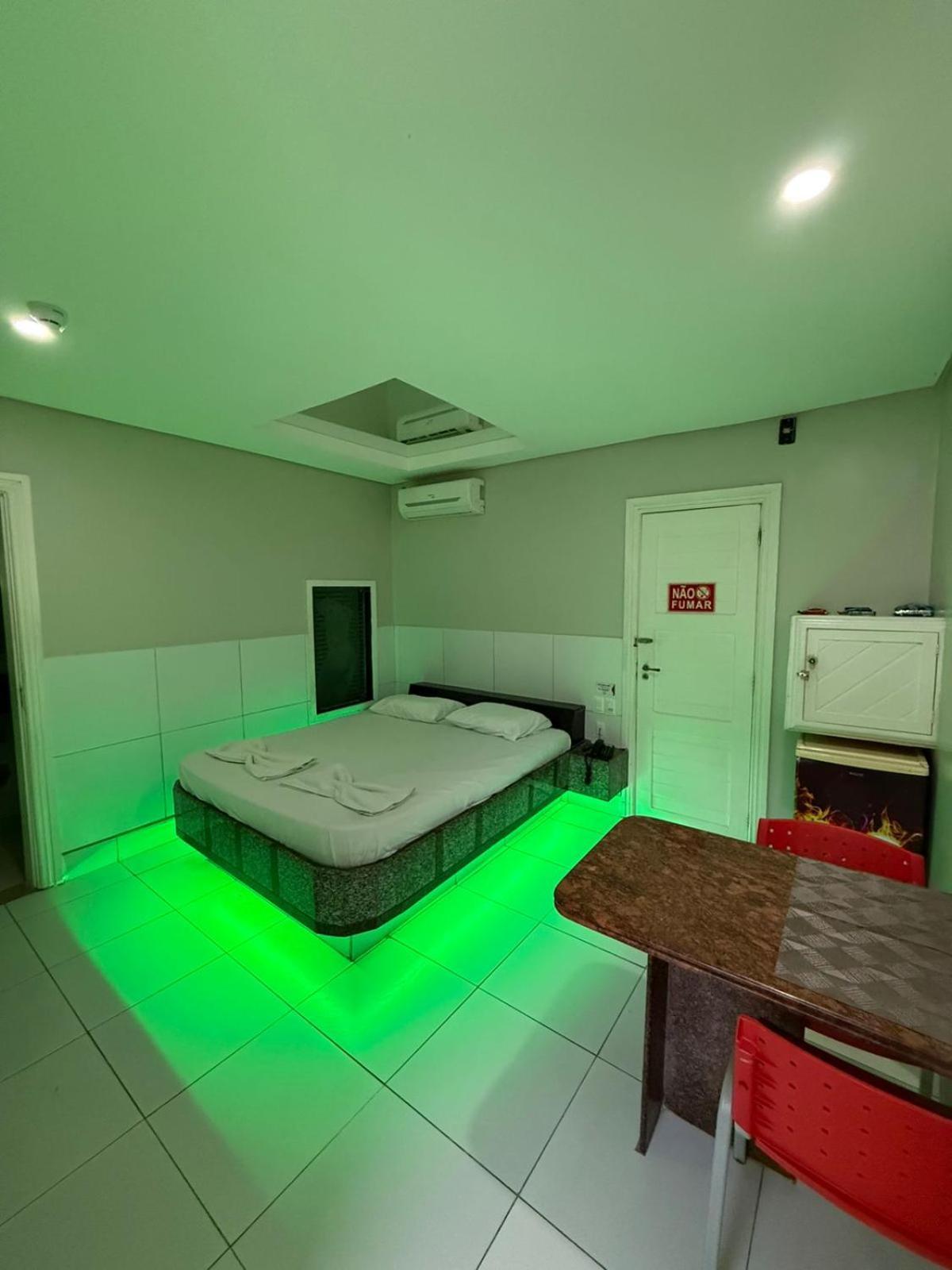Tititi Motel (Adults Only) Олінда Екстер'єр фото