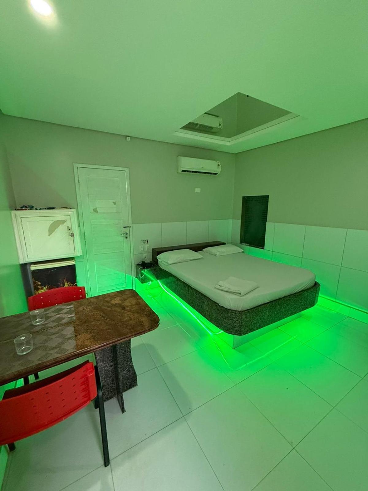 Tititi Motel (Adults Only) Олінда Екстер'єр фото