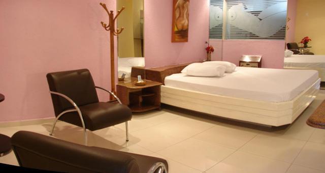 Tititi Motel (Adults Only) Олінда Екстер'єр фото